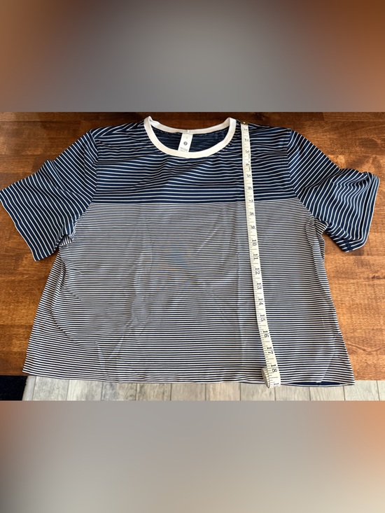 lululemon athletica Tops - lululemon athletica Navy and White Striped Short Sleeve cropped crew, size L